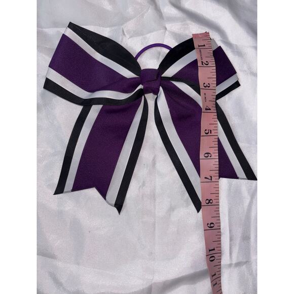 Multiple Color Bows - Picture 3 of 15